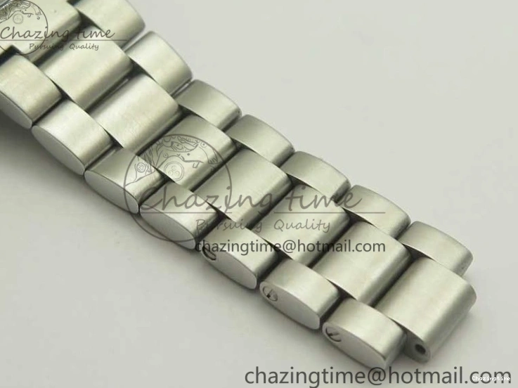 0304 Planet Ocean 600M Co-Axial GMT 43.5mm VSF 1:1 Best Edition Black Dial Orange Markers on SS Bracelet A8605 Super Clone Elegant 8024